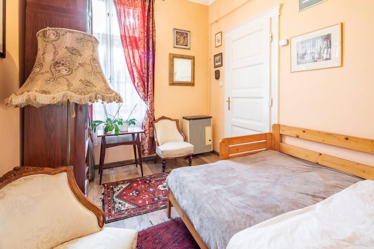 Vamhaz Boulevard Apartments Budapest Luaran gambar