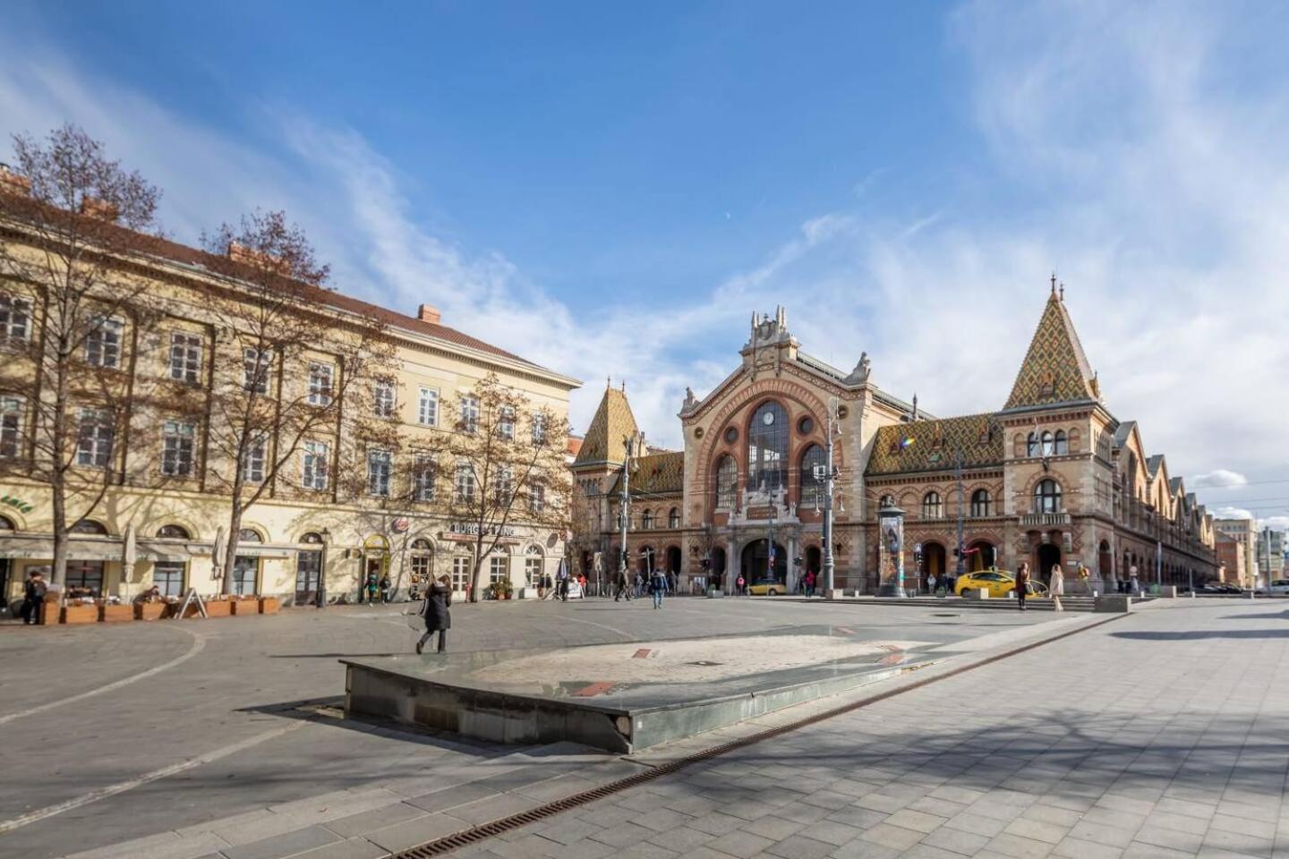 Vamhaz Boulevard Apartments Budapest Luaran gambar